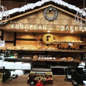 Meet your Posher, Elena